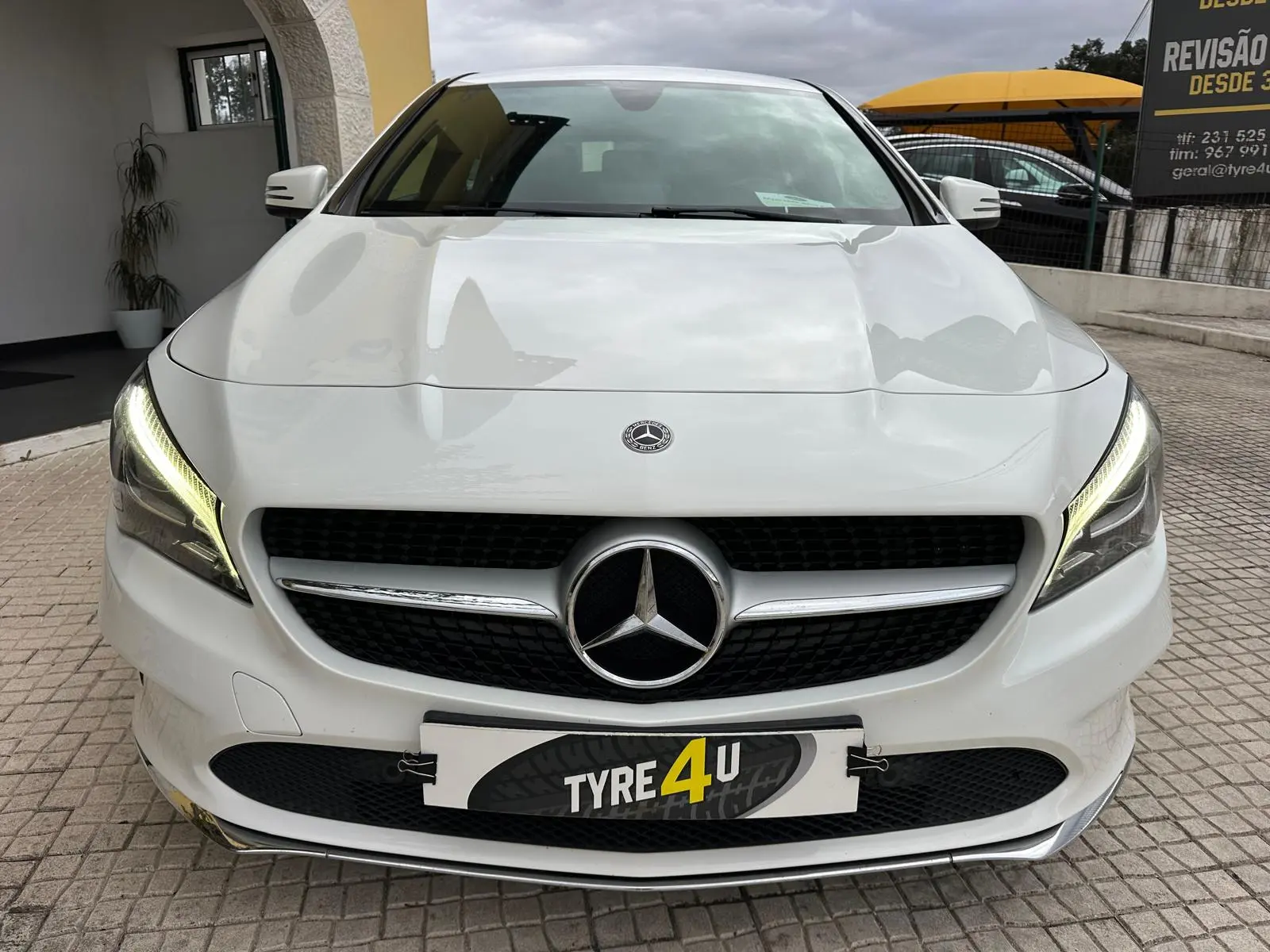 Mercedes-Benz CLA 180 d Shooting Brake Urban Aut. 4