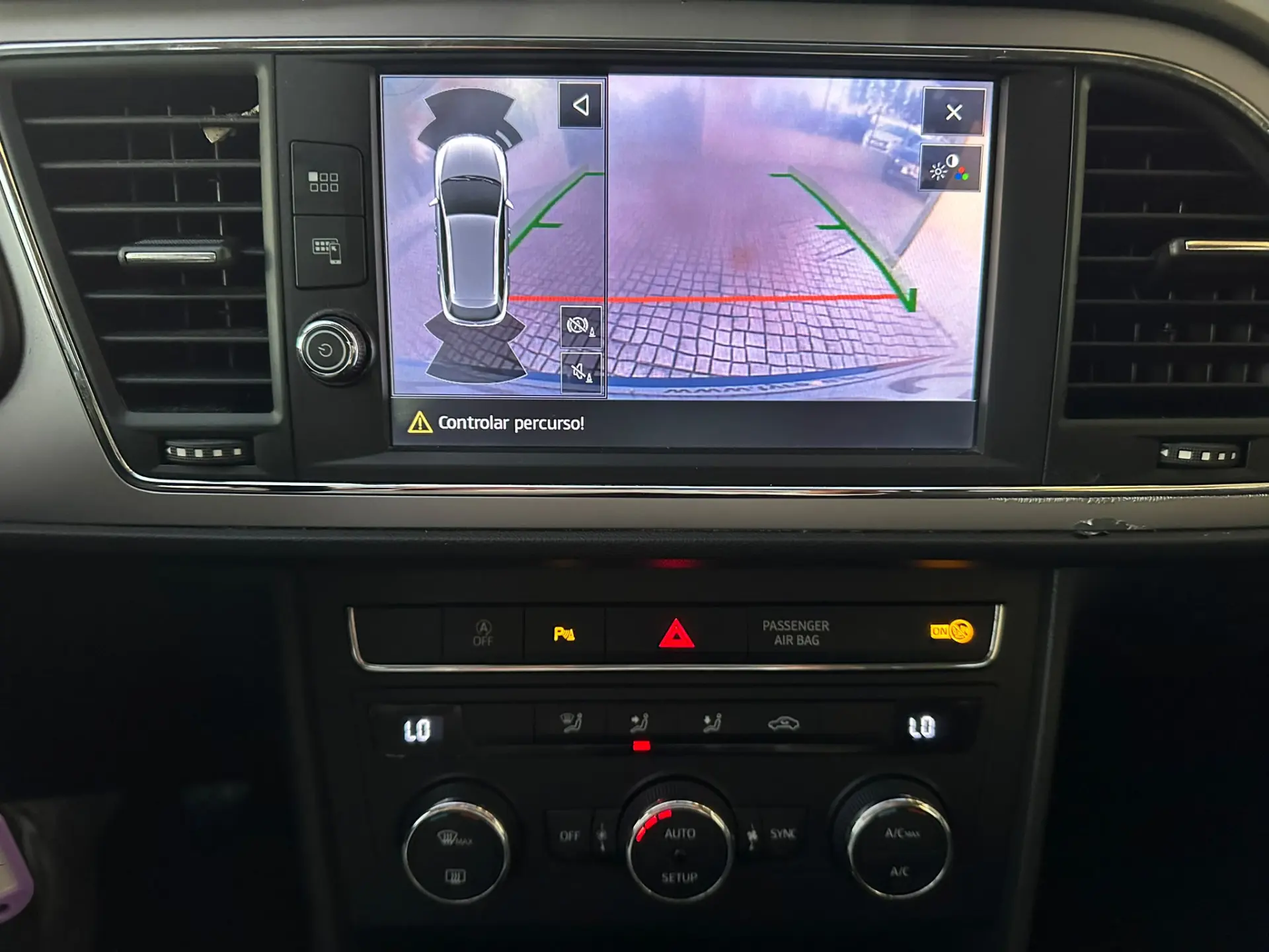 SEAT Leon ST 1.6 TDI S&S Style 12