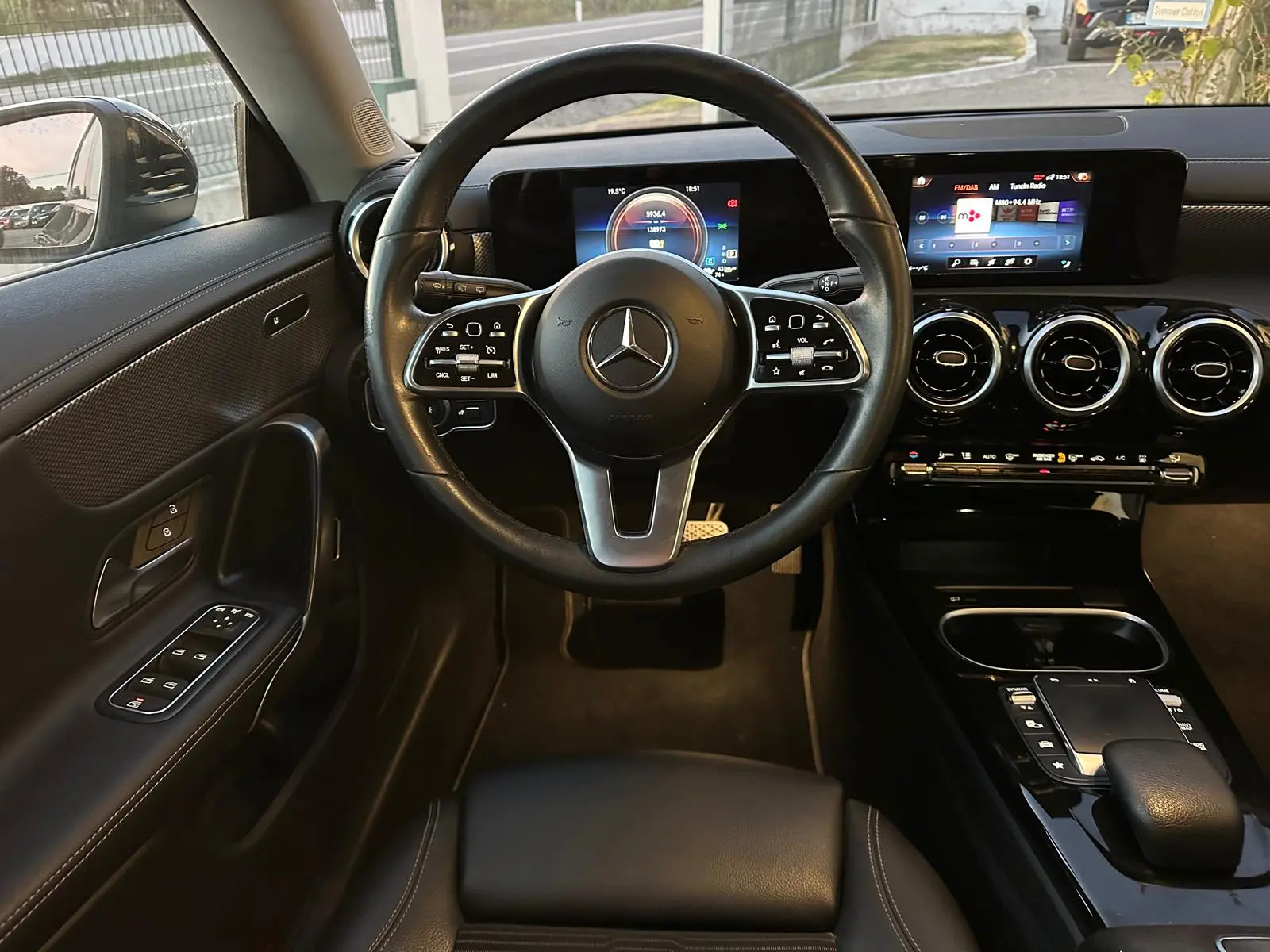 Mercedes-Benz CLA 250 CLA Shooting Brake 250e 14
