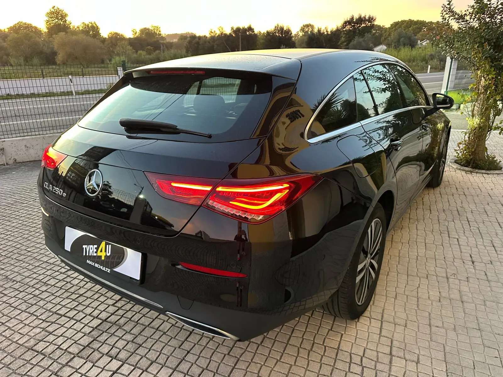 Mercedes-Benz CLA 250 CLA Shooting Brake 250e 7