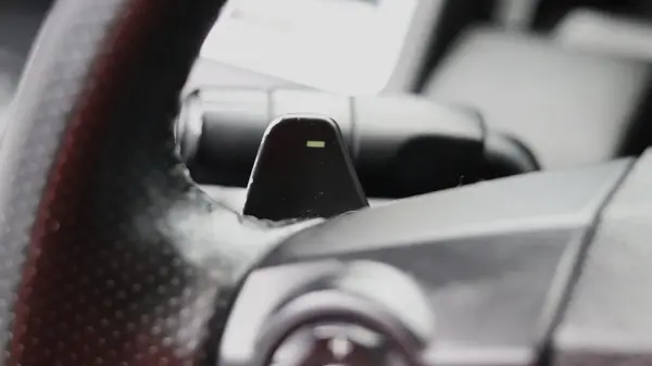 Land Rover Range Rover Sport 3.0 TDV6 HSE 18