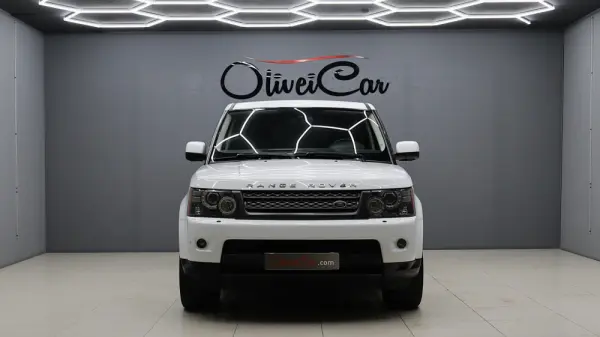 Land Rover Range Rover Sport 3.0 TDV6 HSE 33