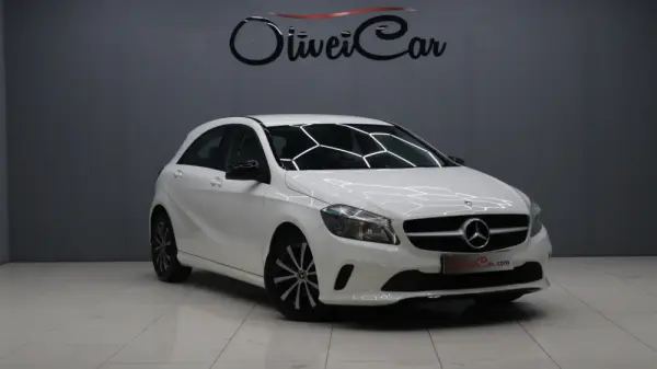 Mercedes-Benz A 180 CDI BlueEFFICIENCY Edition Style 2