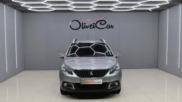 Peugeot 2008 1.5 BlueHDi Style 2