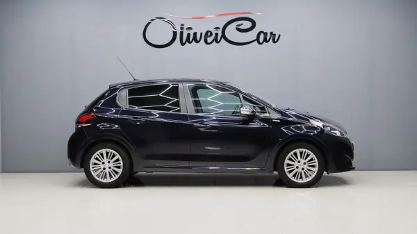 Peugeot 208 1.2 PureTech Style 3