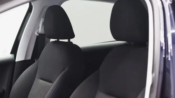 Peugeot 208 1.2 PureTech Style 12