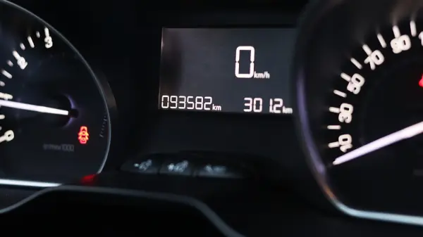 Peugeot 208 1.2 PureTech Style 13