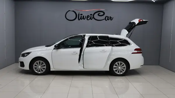 Peugeot 308 SW 1.5 BlueHDi Allure Pack 4