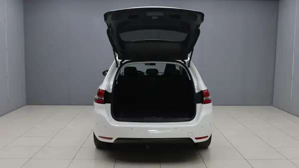 Peugeot 308 SW 1.5 BlueHDi Allure Pack 6