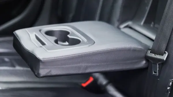 Peugeot 308 SW 1.5 BlueHDi Allure Pack 43