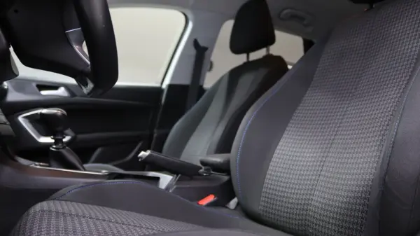 Peugeot 308 SW 1.5 BlueHDi Style 15