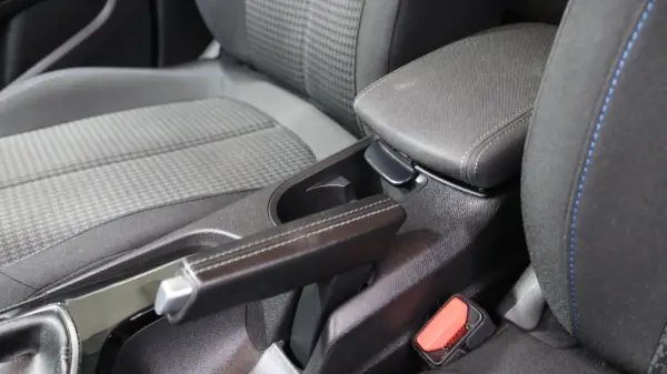 Peugeot 308 SW 1.5 BlueHDi Style 16