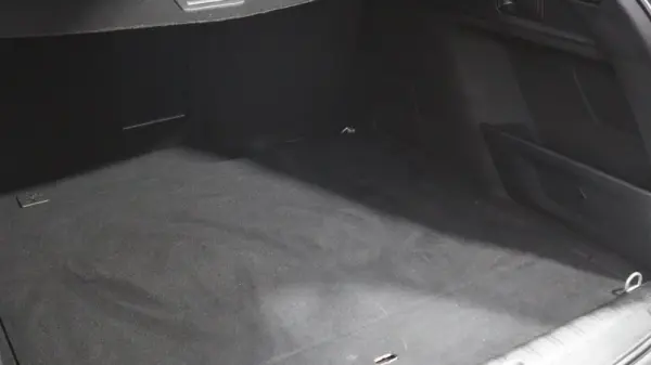 Peugeot 308 SW 1.5 BlueHDi Style 19