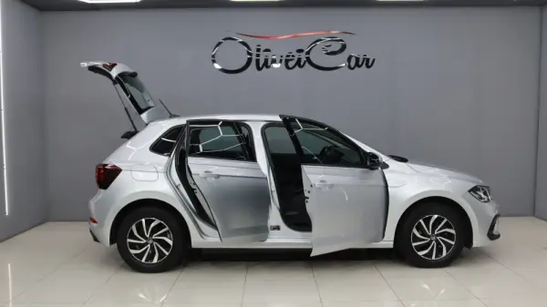 Volkswagen Polo 1.0 TSI Life 3