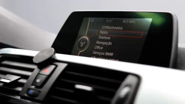 BMW 320 d EfficientDynamics Line Sport Auto 18