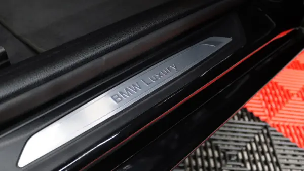 BMW 320 d Auto Line Luxury 24