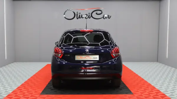 Peugeot 208 1.2 PureTech Style 8