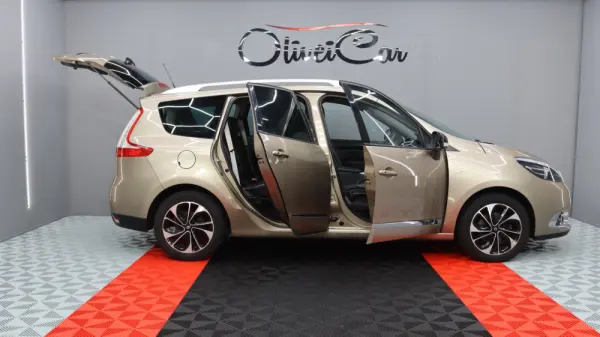 Renault Grand Scénic 1.5 dCi Bose Edition 7L 3