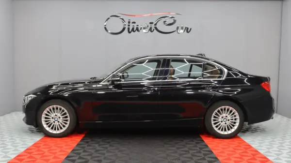 BMW 320 d Auto Line Luxury 6