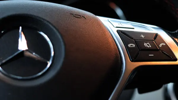 Mercedes-Benz GLA 220 d 4Matic 7G-DCT AMG Line 14