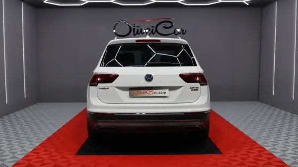 Volkswagen Tiguan 2.0 TDI Highline DSG 4Motion 8