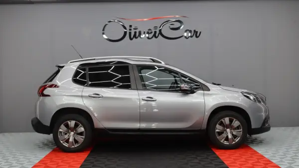 Peugeot 2008 1.5 BlueHDi Style 2