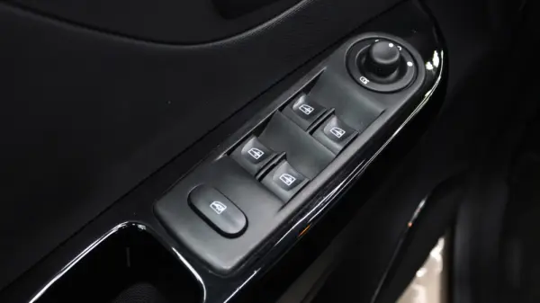 Renault Captur 1.5 dCi Exclusive 13