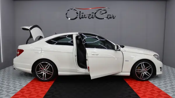 Mercedes-Benz C 250 CDI BE 3