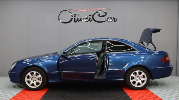 Mercedes-Benz CLK 270 CDI 7