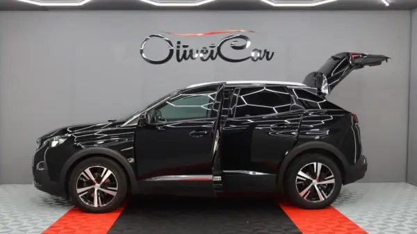 Peugeot 3008 1.5 BlueHDi Allure EAT8 7