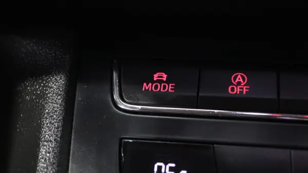 SEAT Leon 2.0 TDI FR S/S 18