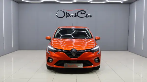 Renault Clio 1.5 Blue dCi Intens 9
