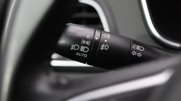 Renault Mégane 1.5 Blue dCi Limited EDC 16