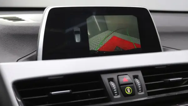 BMW X1 18 d sDrive Auto 17