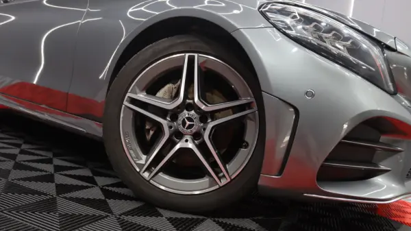 Mercedes-Benz C 200 d Station AMG Line 11