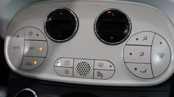 Fiat 500 1.0 Hybrid Dolcevita 15