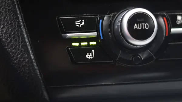 BMW 520 d Pack M Auto 15