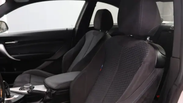 BMW 218 d Coupe Pack M Auto 13