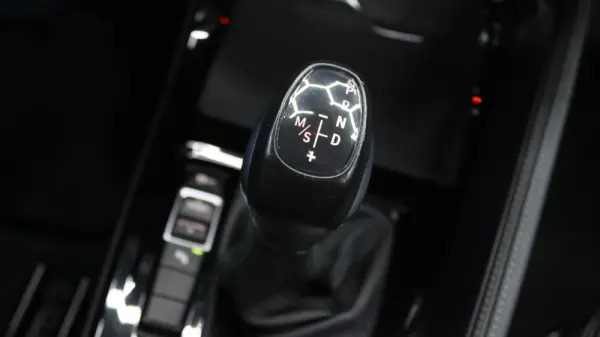 BMW X1 18 d sDrive xLine Auto 12