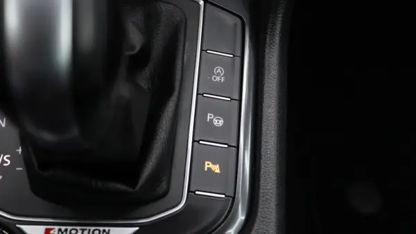 Volkswagen Tiguan 2.0 TDI Highline DSG 4Motion 18
