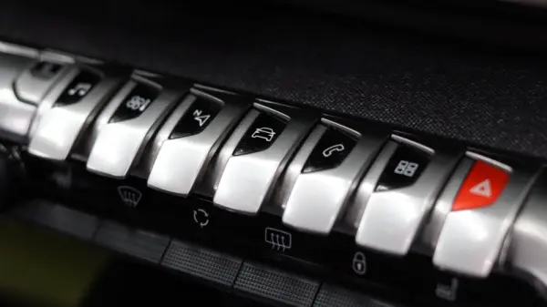 Peugeot 3008 1.5 BlueHDi GT Line EAT8 15