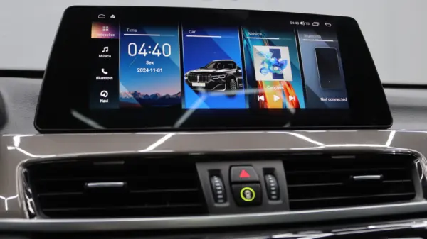 BMW X1 18 d sDrive xLine Auto 17