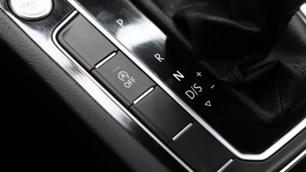 Volkswagen Arteon Shooting Brake 2.0 TDI Elegance DSG 13