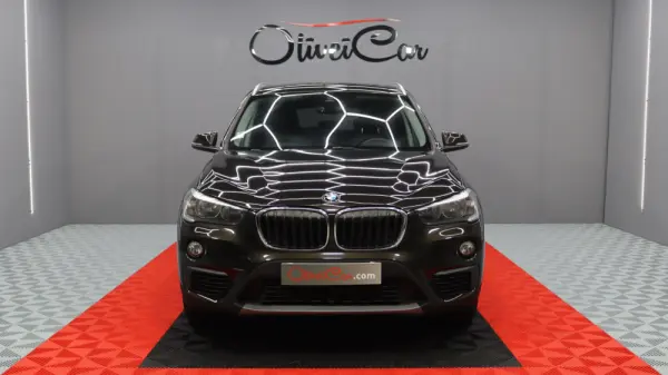 BMW X1 18 d sDrive Auto 4