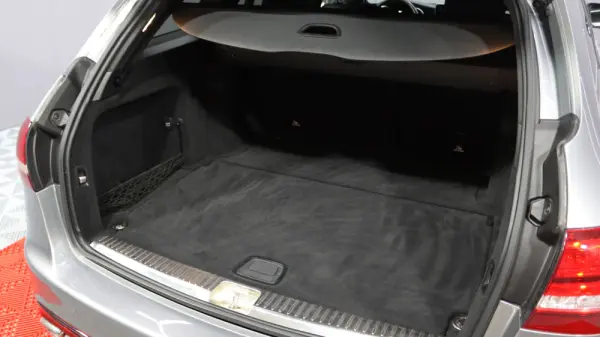 Mercedes-Benz C 300 BlueTEC Hybrid AMG Line 29