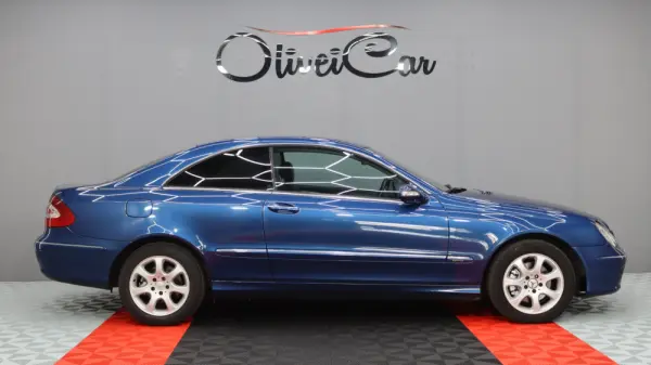 Mercedes-Benz CLK 270 CDI 2