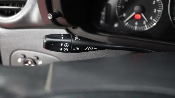 Mercedes-Benz CLK 270 CDI 12