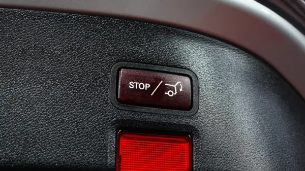 Mercedes-Benz CLA 220 d Shooting Brake AMG Line Aut. 23