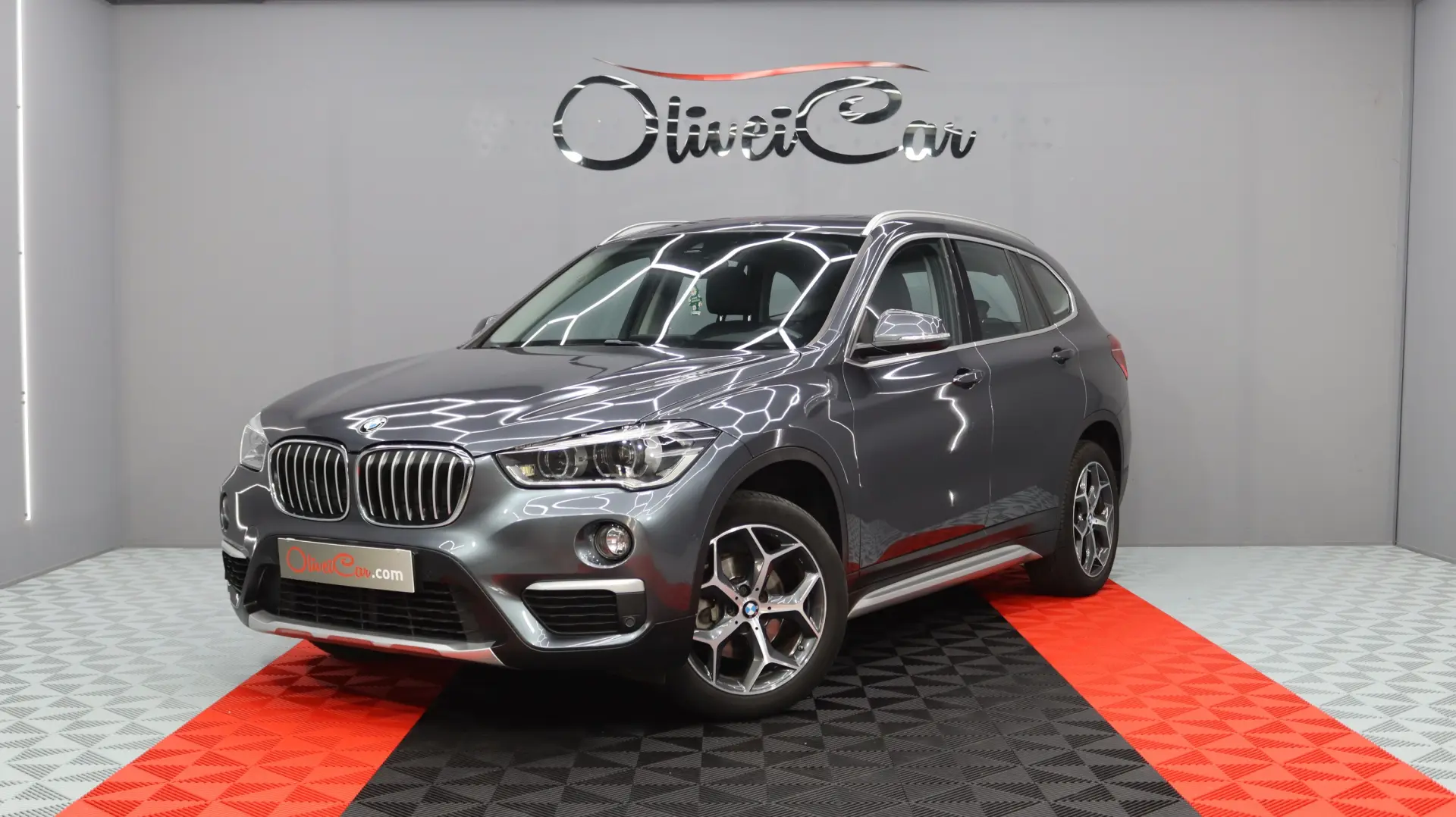 BMW X1 18 d sDrive xLine Auto 5