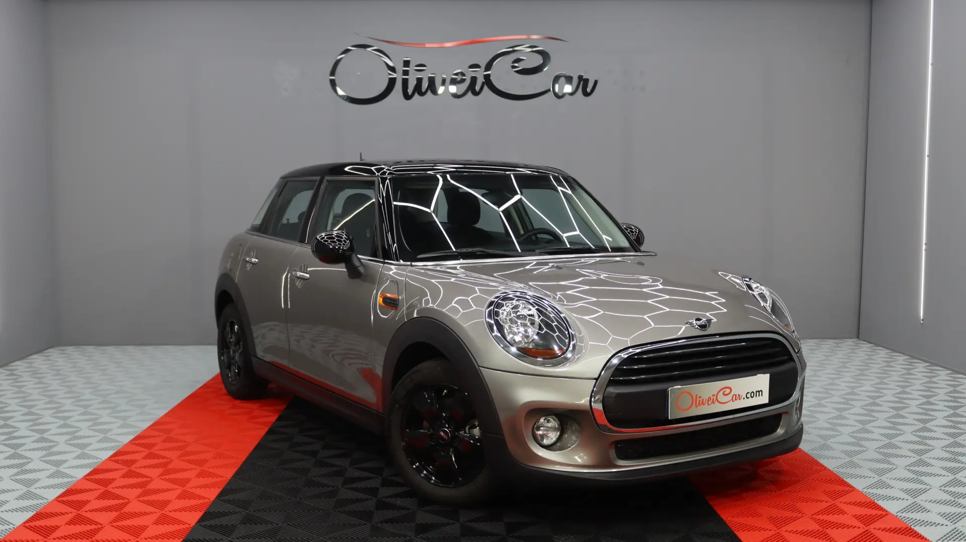 MINI 5 Portas One D 1